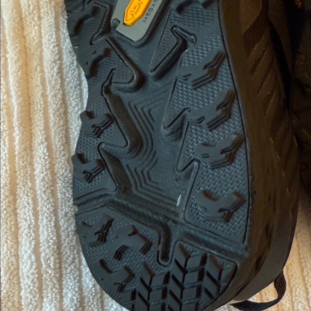 Hoka Men's Speedgoat 4 Gortex, Athletic Shoes - Picture 7 of 11